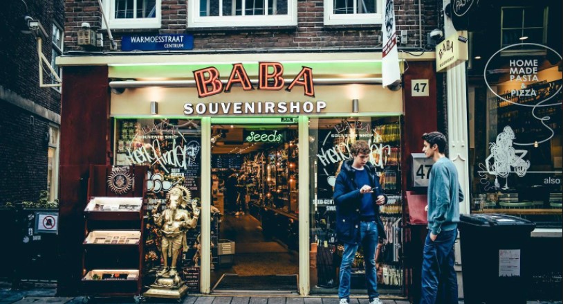 Baba Souvenirshop & Smartshop